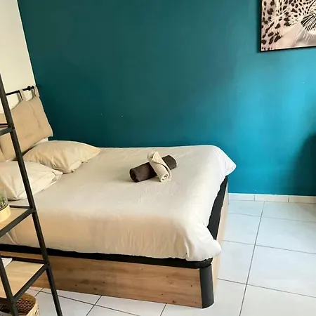 Le Viala, Dans Le Centre Historique De Appartement *