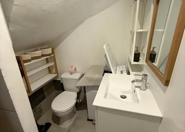 Appartement Le Viala, Dans Le Centre Historique De Hyères
